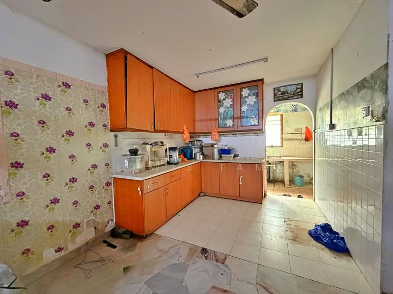 2-storey Terraced House for Sale in Sri Petaling (Kuala Lumpur) - Lewis Tam - Kitchen - PropertyGuru.com.my