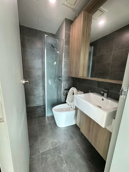 Service Residence for Rent at Suasana @ Utropolis - Michelle Chong - Bathroom - PropertyGuru.com.my