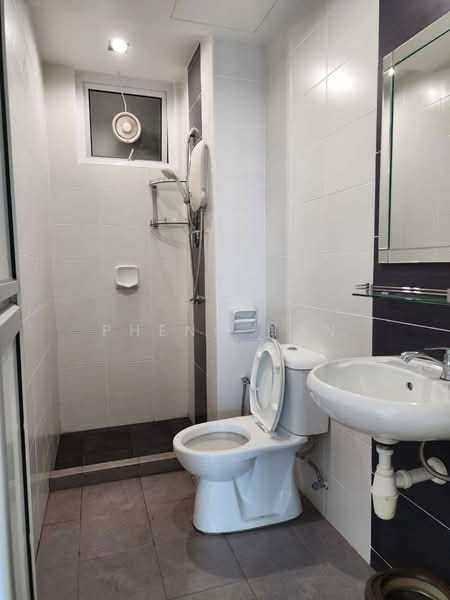 Summer Place untuk Untuk Disewa - RM 2,300 /bulan, Mac 2026 - Bathroom - PropertyGuru.com.my