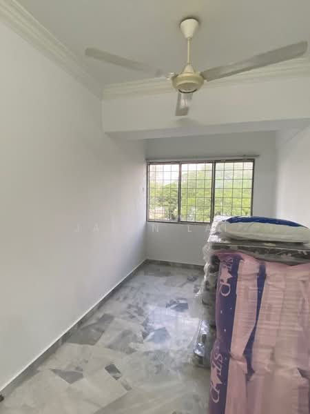 Apartment for Rent at Pangsapuri Seri Gembira - Jason Lai - Interior - PropertyGuru.com.my
