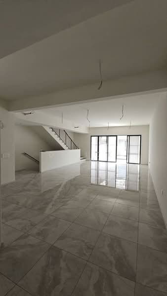 Terraced House for Sale in Taman Bukit Serdang (Seri Kembangan) - Derick Teh - Interior - PropertyGuru.com.my