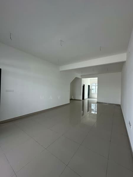BANDAR DATO ONN , PERJIRANAN 8 (ARECA 1 & CANNA 1) FASA 2 untuk Untuk Dijual - RM 650,000, Mac 2026 - Living Room - PropertyGuru.com.my
