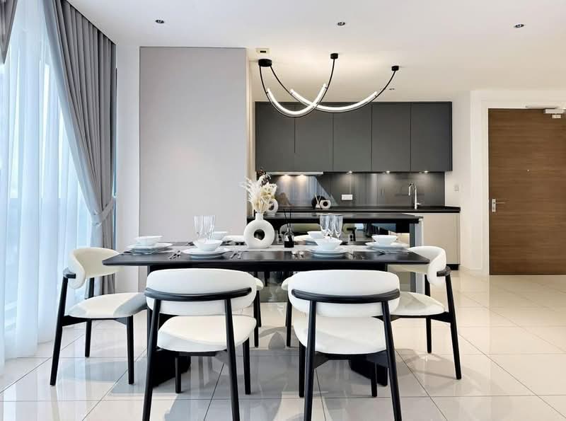 Condominium for Sale at Ren Residences - Eugene Seet - Dining Room - PropertyGuru.com.my