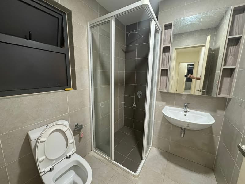 Lakeville Residence untuk Untuk Disewa - RM 2,200 /bulan, Mac 2026 - Bathroom - PropertyGuru.com.my