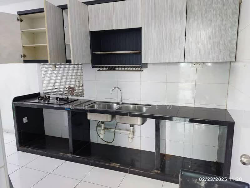 The Sky Executive Suites untuk Untuk Dijual - RM 580,000, Mac 2026 - Kitchen - PropertyGuru.com.my