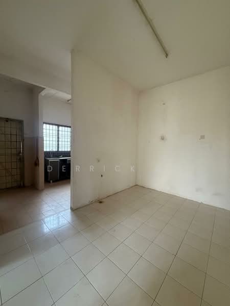 For Sale - Bandar Puteri Jaya