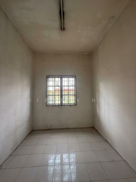 For Sale - Bandar Puteri Jaya