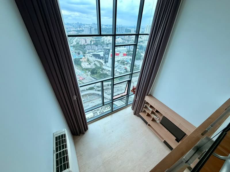 Vogue Suites One untuk Untuk Dijual - RM 1,450,000, Mac 2026 - Living Room - PropertyGuru.com.my