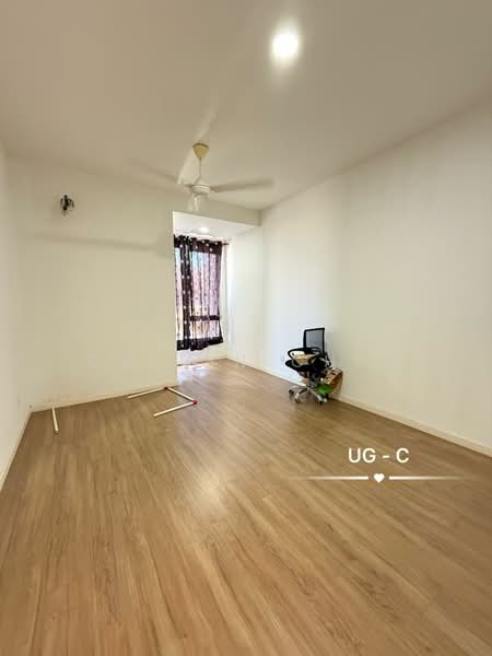 Terraced House for Sale in Bandar Saujana Putra (Tanjong Duabelas) - Calvin Chia - Interior - PropertyGuru.com.my