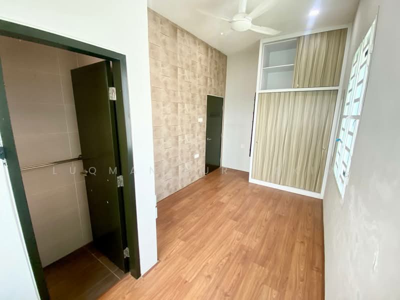 2.5-storey Terraced House for Sale in Klang (Selangor) - LUQMAN NUR HAKIM - Interior - PropertyGuru.com.my
