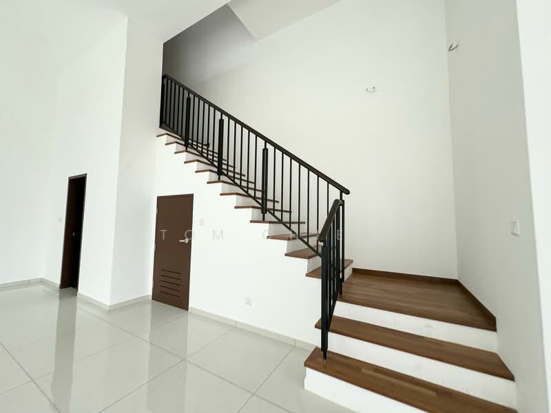 Rumah Kluster untuk Dijual di Leisure Farm (Gelang Patah) - Tom Chiew - Interior - PropertyGuru.com.my