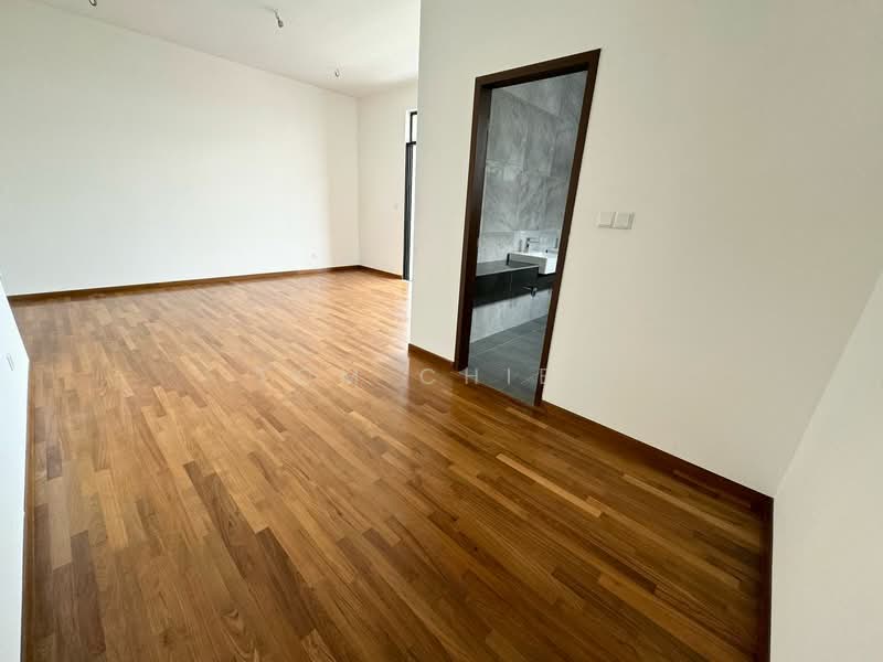 Rumah Kluster untuk Dijual di Leisure Farm (Gelang Patah) - Tom Chiew - Interior - PropertyGuru.com.my