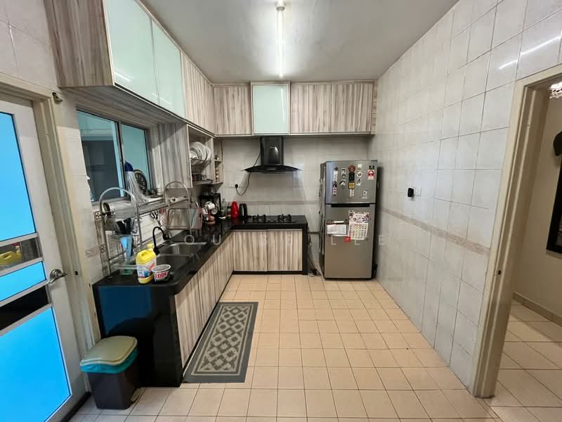 Condominium for Sale at Kondo Idaman Cheng Hua - Louise Lee - Kitchen - PropertyGuru.com.my