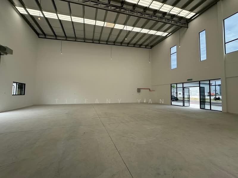 Warehouse for Rent in Eco Business Park V (Puncak Alam) - Tiffany Yang - Interior - PropertyGuru.com.my