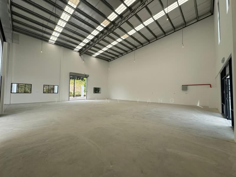 Warehouse for Rent in Eco Business Park V (Puncak Alam) - Tiffany Yang - Interior - PropertyGuru.com.my