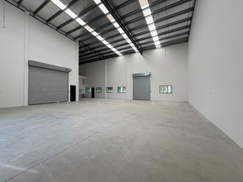 Warehouse for Rent in Eco Business Park V (Puncak Alam) - Tiffany Yang - Interior - PropertyGuru.com.my