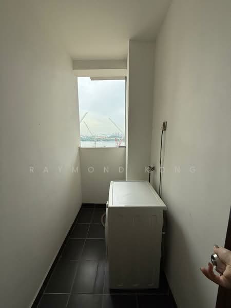 Service Residence for Sale at V@SUMMERPLACE - Raymond Kong - Balcony - PropertyGuru.com.my