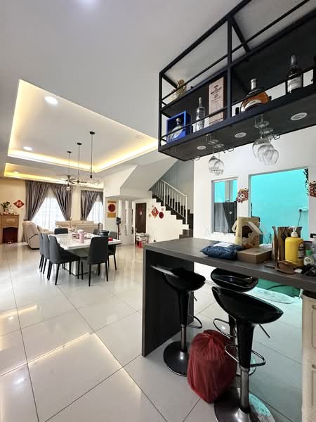 2.5-storey Terraced House for Sale in Bandar Bukit Puchong (Puchong) - Daizy Tan - Living Room - PropertyGuru.com.my