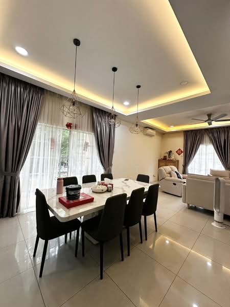 2.5-storey Terraced House for Sale in Bandar Bukit Puchong (Puchong) - Daizy Tan - Dining Room - PropertyGuru.com.my