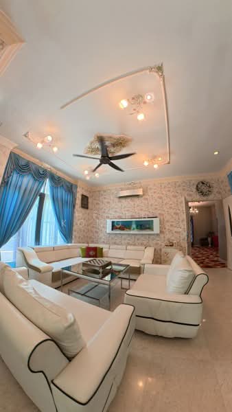 Bungalow for Sale in Puchong (Selangor) - Heren Kong Min Fang - Living Room - PropertyGuru.com.my