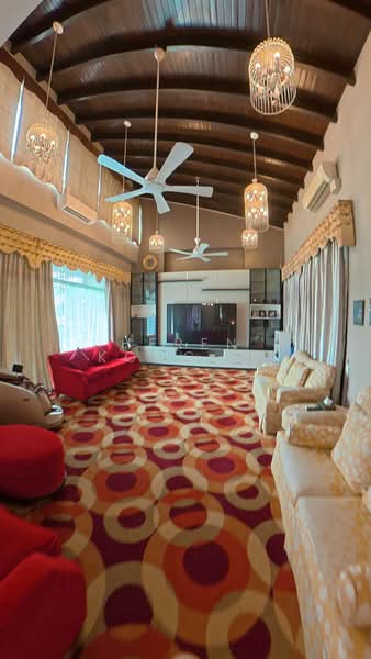 Bungalow for Sale in Puchong (Selangor) - Heren Kong Min Fang - Living Room - PropertyGuru.com.my
