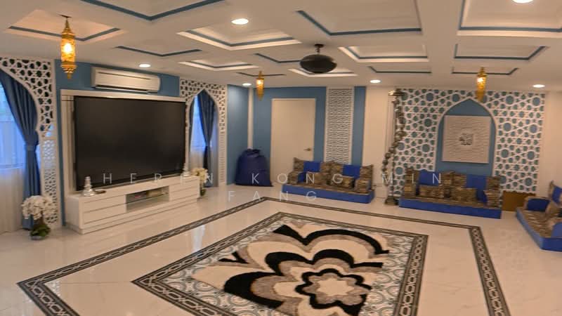 Bungalow for Sale in Puchong (Selangor) - Heren Kong Min Fang - Living Room - PropertyGuru.com.my