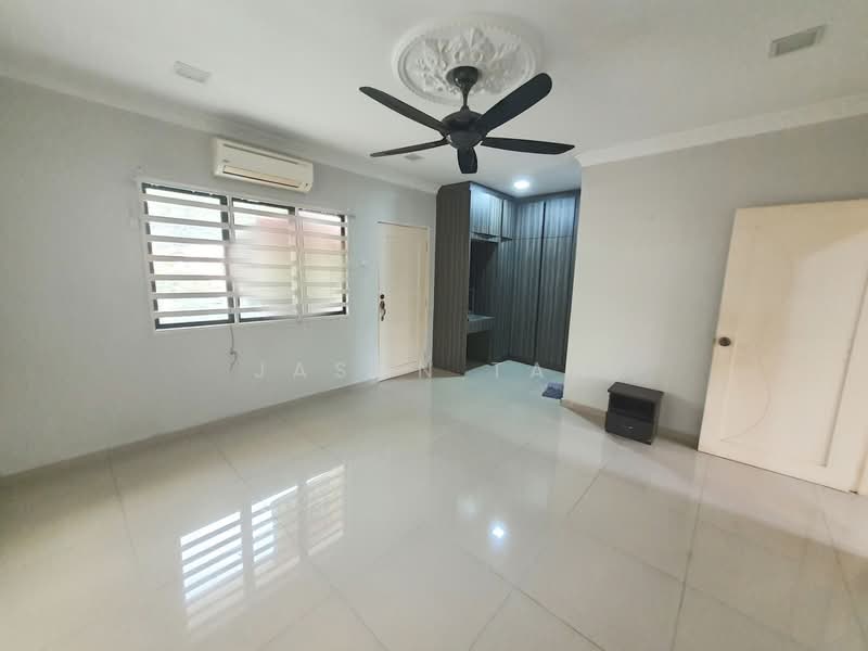 2-storey Terraced House for Sale in Taman Gembira (Klang) - Jason Tan - Bedroom - PropertyGuru.com.my
