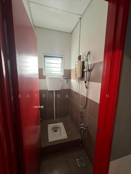 Shop for Rent in Bukit Jalil (Kuala Lumpur) - Katrina Chan - Bathroom - PropertyGuru.com.my