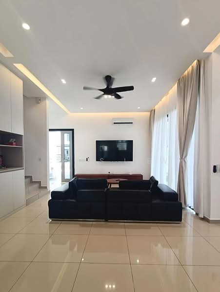 2-storey Terraced House for Rent in Taman Ekoflora (Johor Bahru) - Chris Liew - Living Room - PropertyGuru.com.my