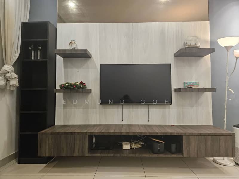 Univ 360 Place untuk Untuk Disewa - RM 2,200 /bulan, Mac 2026 - Living Room - PropertyGuru.com.my