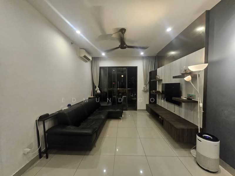Univ 360 Place untuk Untuk Disewa - RM 2,200 /bulan, Mac 2026 - Living Room - PropertyGuru.com.my