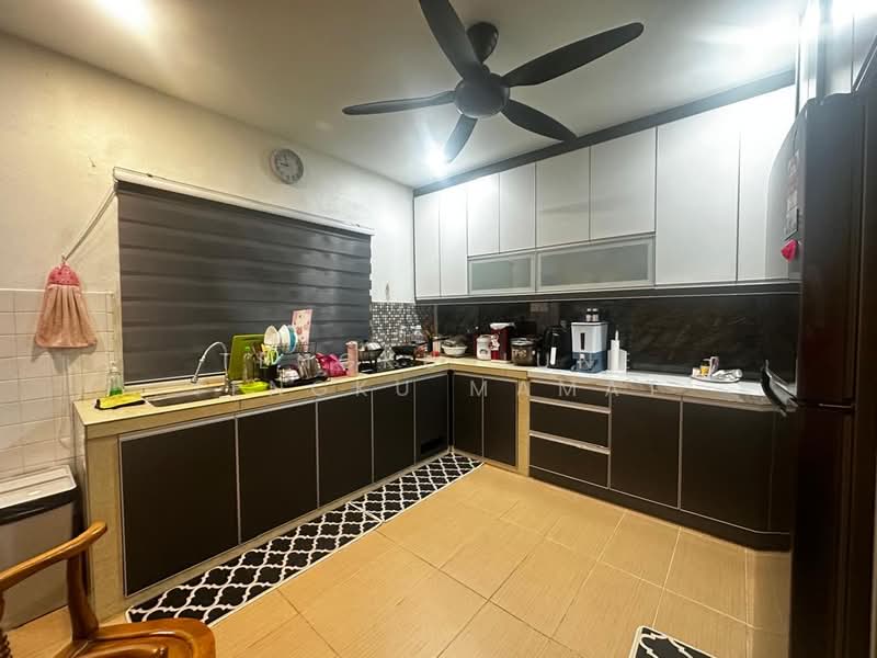 Taman Kosas Ampang, Selangor untuk Untuk Dijual - RM 450,000, Mac 2026 - Kitchen - PropertyGuru.com.my