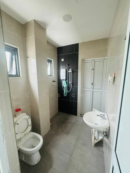 Terraced House for Sale in Kajang (Selangor) - Chris Choo - Bathroom - PropertyGuru.com.my