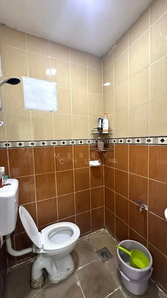 Ulu Tiram Taman Puteri Wangsa Single Storey End lot untuk Untuk Dijual - RM 599,000, Mac 2026 - Bathroom - PropertyGuru.com.my