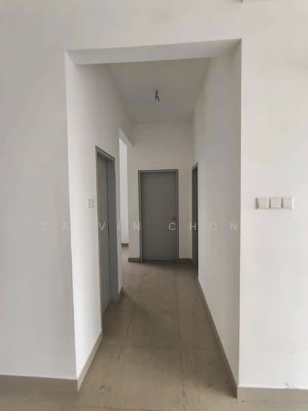 SkyLake Residence untuk Untuk Disewa - RM 1,300 /bulan, Mac 2026 - Corridor - PropertyGuru.com.my