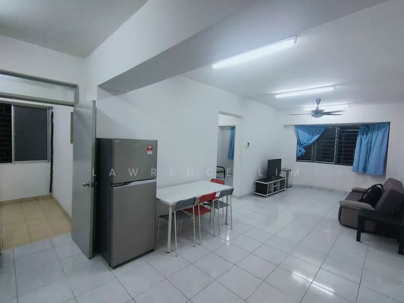 Main Place Residence untuk Untuk Dijual - RM 450,000, Mac 2026 - Living Room - PropertyGuru.com.my