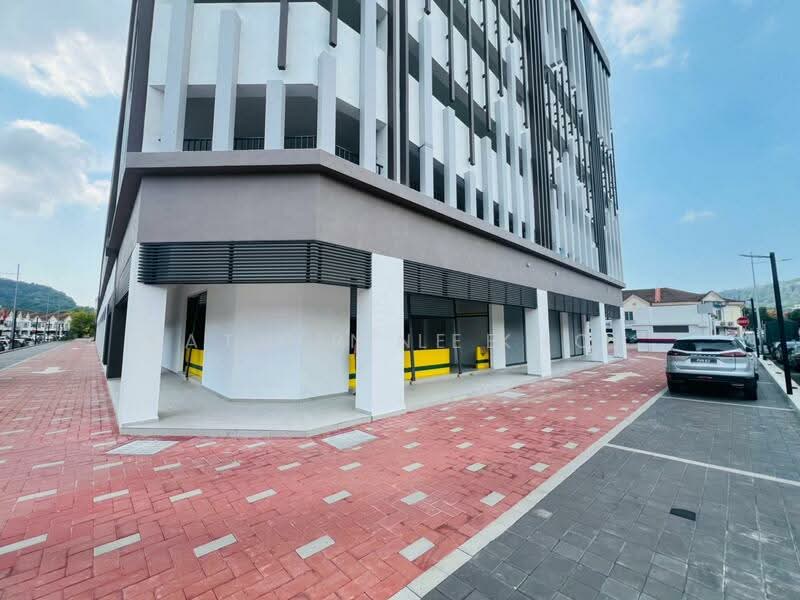 Shop for Rent in Bayan Baru (Penang) - Katherine Khor - Exterior - PropertyGuru.com.my