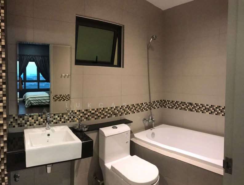 The Vyne untuk Untuk Disewa - RM 950 /bulan, Mac 2026 - Bathroom - PropertyGuru.com.my