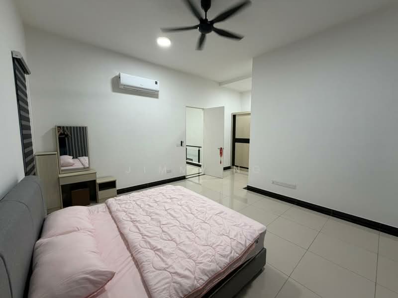 Cluster House for Rent in Setia Tropika (Johor Bahru) - Jimmy Ng - Bedroom - PropertyGuru.com.my