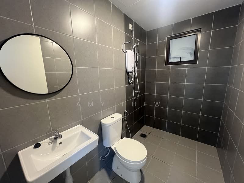 Vierra Residence untuk Untuk Disewa - RM 1,500 /bulan, Mac 2026 - Bathroom - PropertyGuru.com.my