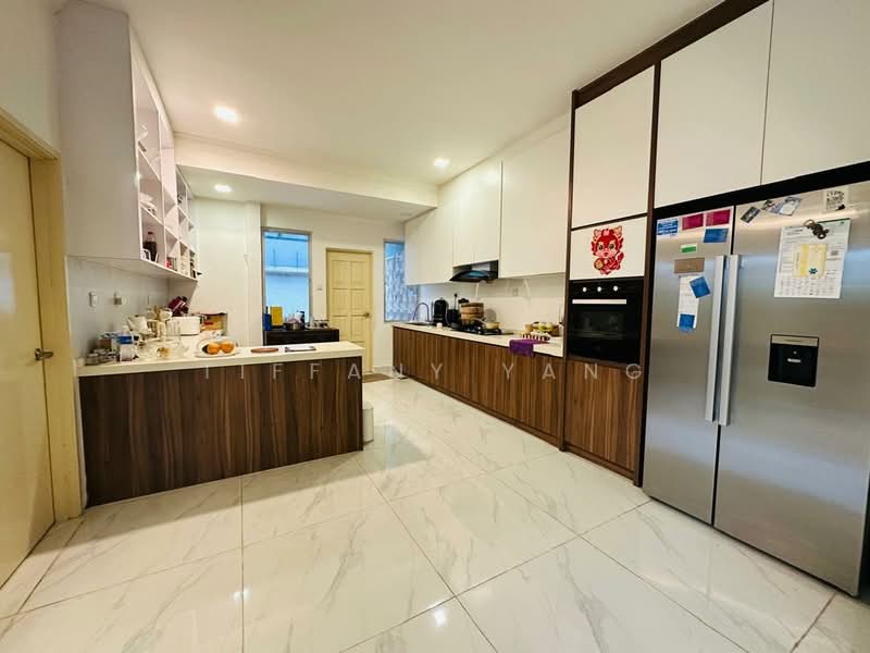 Semi-Detached House for Sale in Anggun 2 Residence (Rawang) - Tiffany Yang - Kitchen - PropertyGuru.com.my