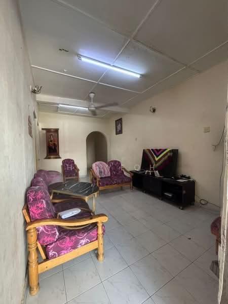 1-storey Terraced House for Sale in Skudai (Johor) - HR Yeoh - Living Room - PropertyGuru.com.my