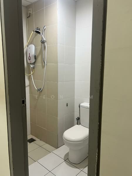 Condominium for Rent at The Wharf Residence - Leon Lim - Bathroom - PropertyGuru.com.my