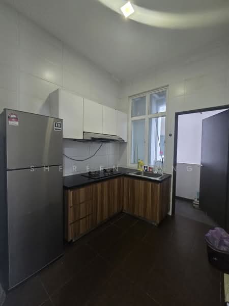 Condominium for Rent at M Condominium @ Larkin - Shereen Wong - Kitchen - PropertyGuru.com.my