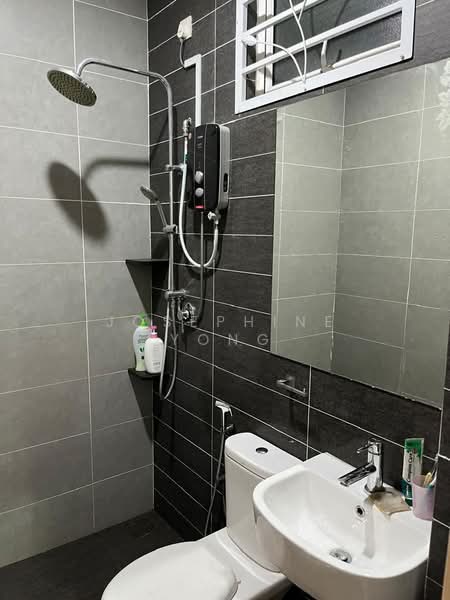 2-storey Terraced House for Sale in Johor Bahru (Johor) - Josephine Yong - Bathroom - PropertyGuru.com.my