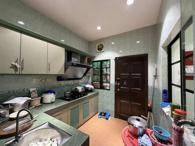Semi-Detached House for Sale in Taman Segar Perdana (Cheras) - Igen Mak - Kitchen - PropertyGuru.com.my
