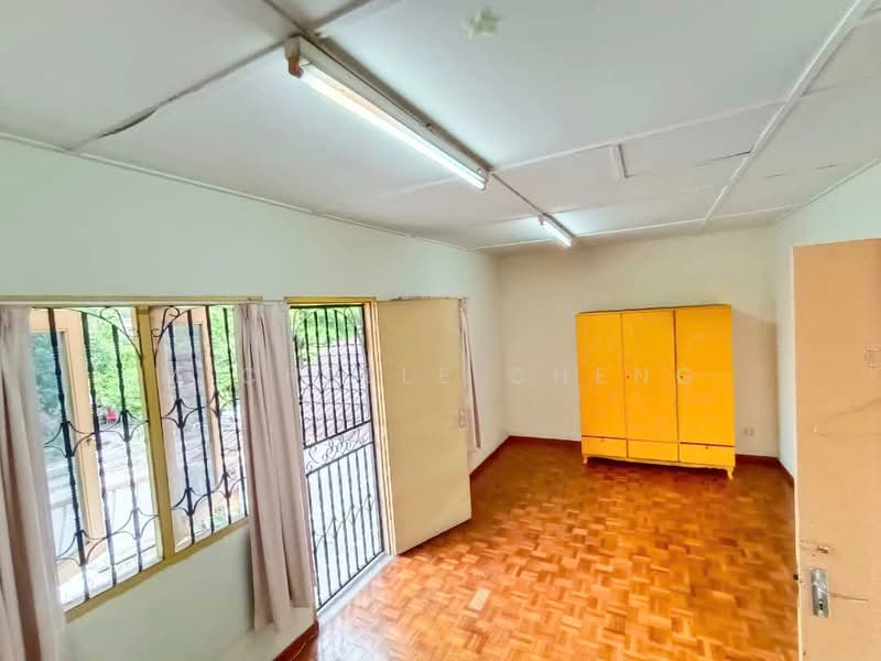 2-storey Terraced House for Sale in Taman Sepakat (Menglembu) - Michelle Cheng - Bedroom - PropertyGuru.com.my