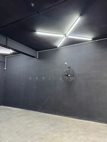 Shop for Rent in Taman Gaya (Ulu Tiram) - Karl Lim - Interior - PropertyGuru.com.my