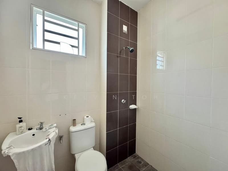 3-storey Terraced House for Sale in Bukit Mertajam (Penang) - Kelvin Toh - Bathroom - PropertyGuru.com.my