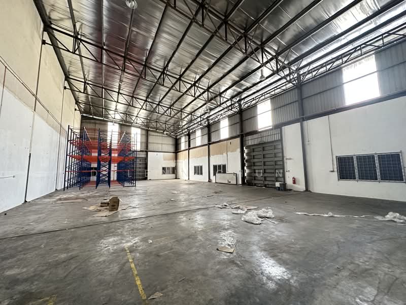 Semi-D Factory for Rent in Rawang (Selangor) - Delenn Chung - Interior - PropertyGuru.com.my